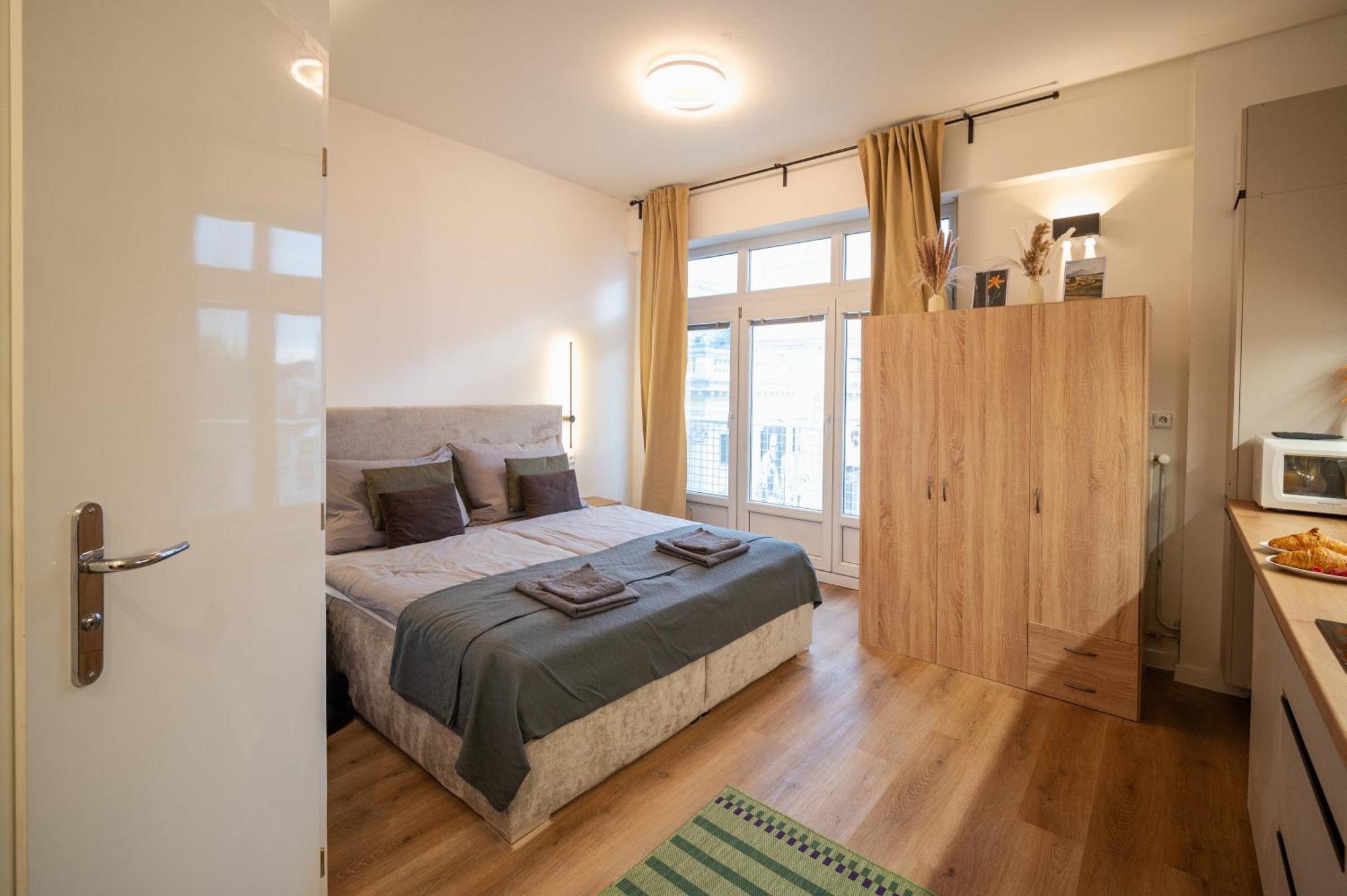 Modern Apartment In Historic City Center Old Town บราติสลาวา ภายนอก รูปภาพ