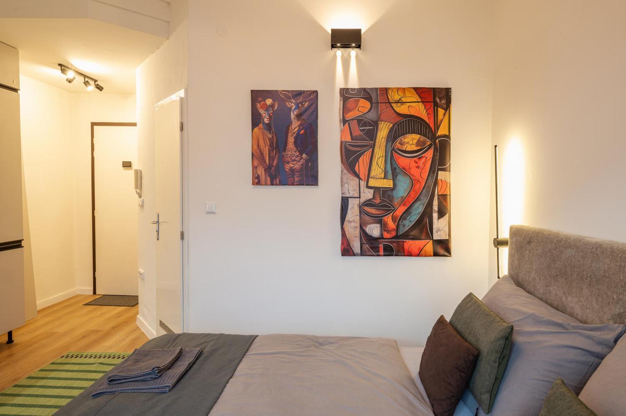 Modern Apartment In Historic City Center Old Town บราติสลาวา ภายนอก รูปภาพ